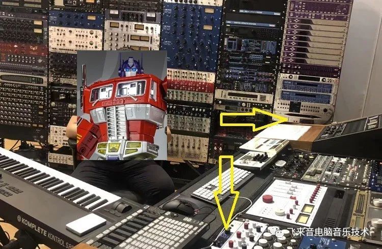 Flying in Studio.jpg Flying in Studio.jpg