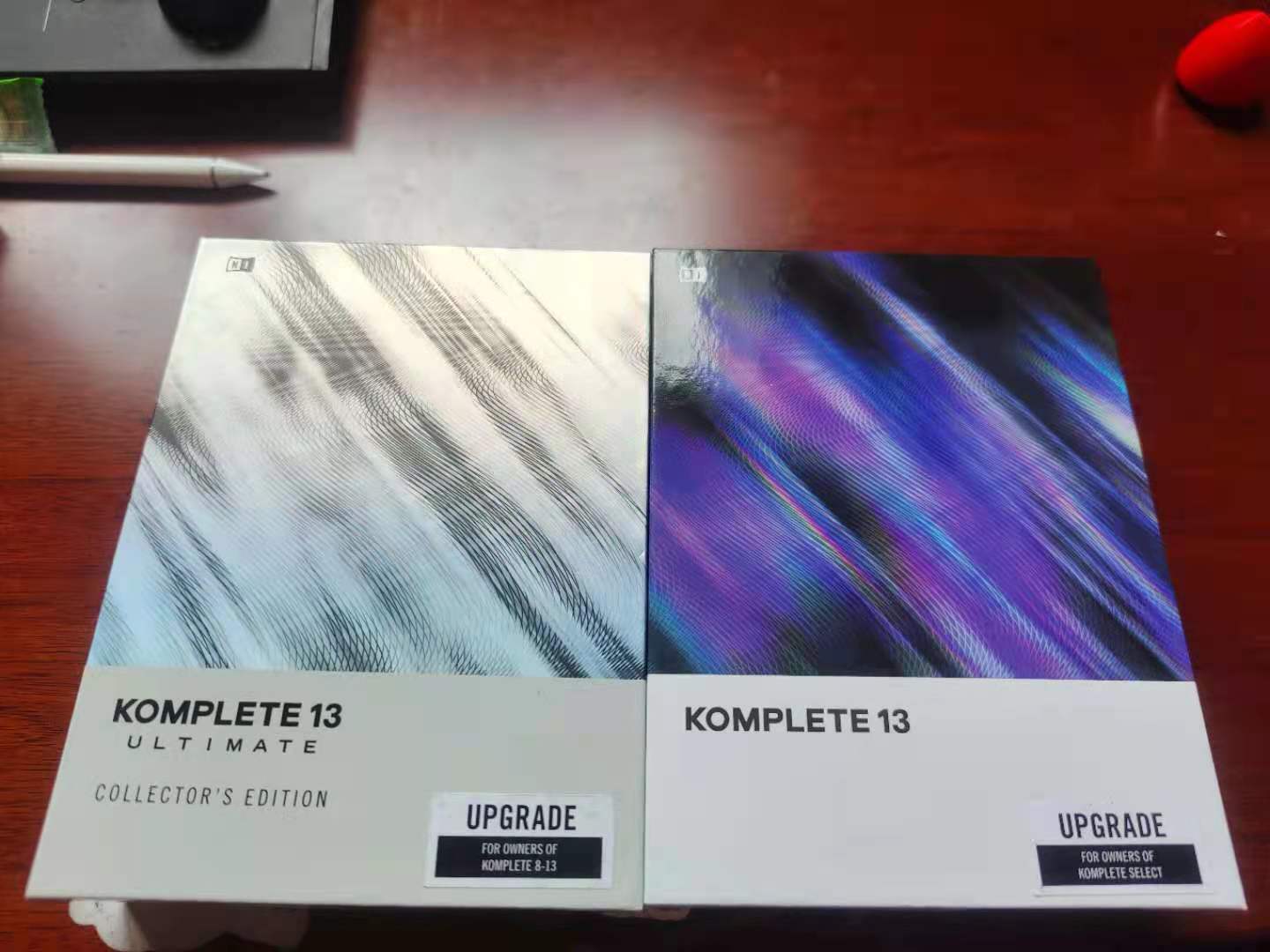 Komplete 13 与 Komplete 13 CE 开箱展示 3.jpg Komplete 13 与 Komplete 13 CE 开箱展示 3.jpg